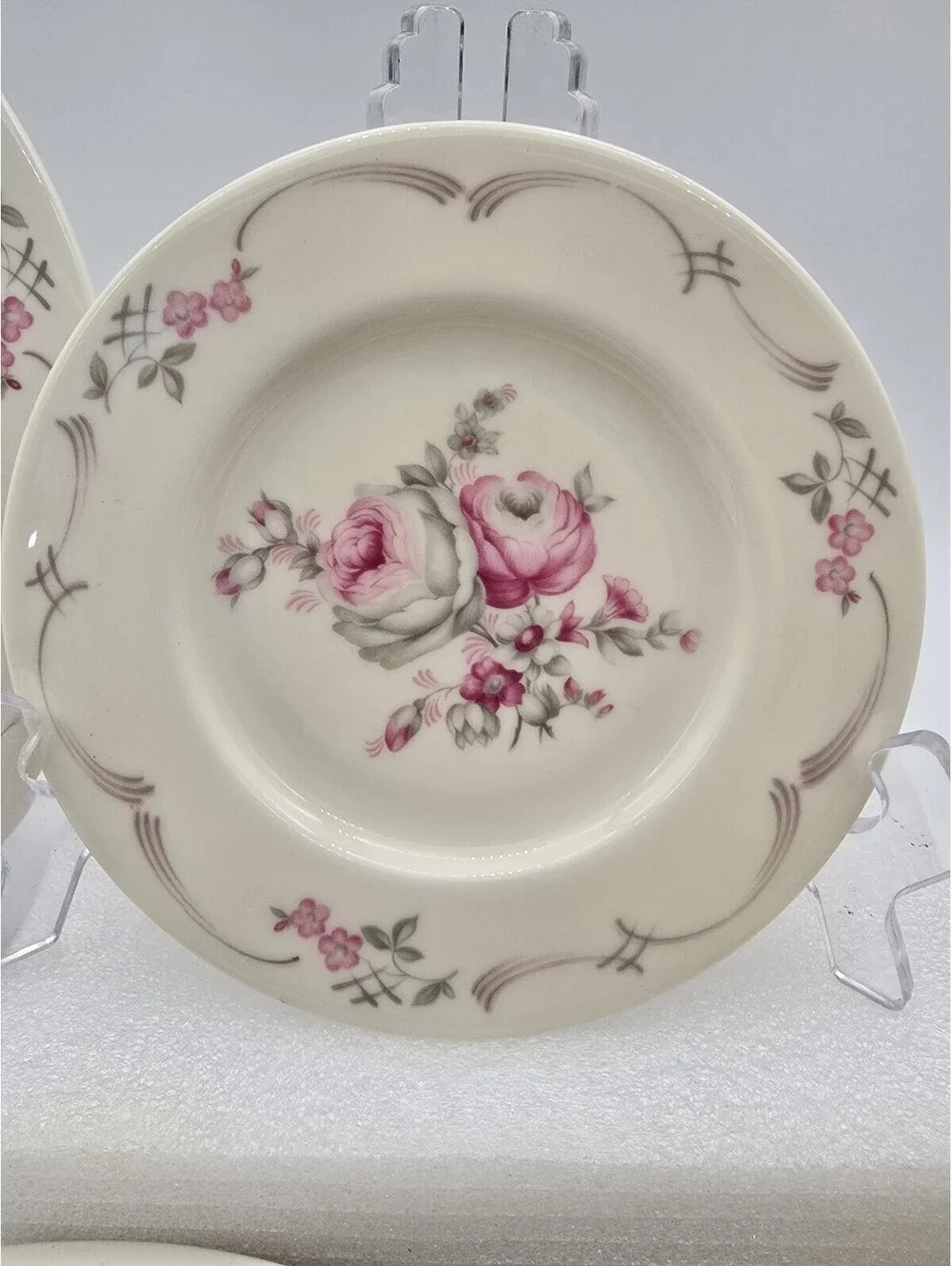 Castleton Belrose 7-Plates  Set Made In USA 1950's Vintage